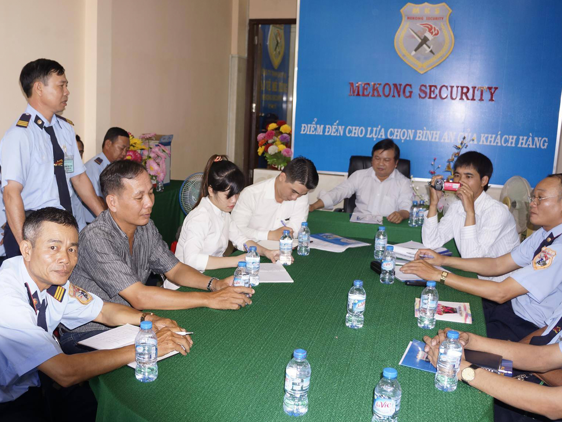 Văn phòng làm việc